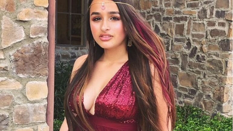 Jazz Jennings – Wzrost – Waga – Wymiary – Kolor oczu – Wiki